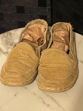 Rocket Dog Tan Flat Espadrille Size 8 Corduroy Slip On Flexible Loafer Style